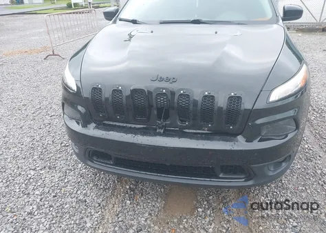 2016 Jeep Cherokee Altitude z USA, uszkodzony, nr VIN 1C4PJMCS5GW118665